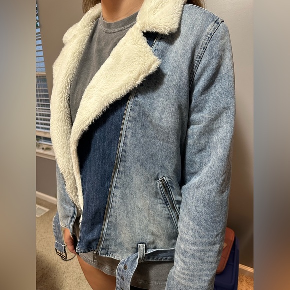 Lucky Brand Jean Jacket - Picture 1 of 3